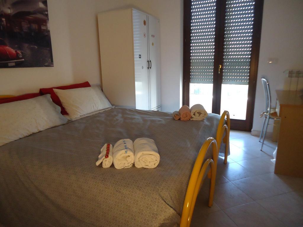 Casa Mozart B&B Лечче Номер фото